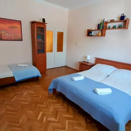 Mimo Apartman Holiday home Hajduszoboszlo